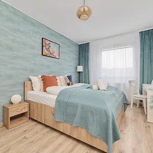 Family Kamienna With Balcony 1,5 Km To Wroclavia By Renters Wrocław