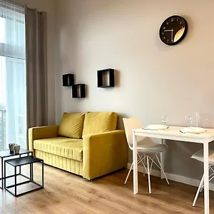 Zarembowicza 38 - Self Check-in 20h - Parking &lift Wrocław