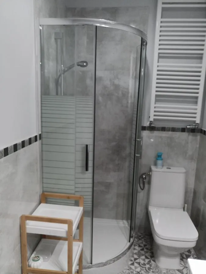 Studio Jutrzenka Z Lazienka By Apartamenty Na Dni Wrocław